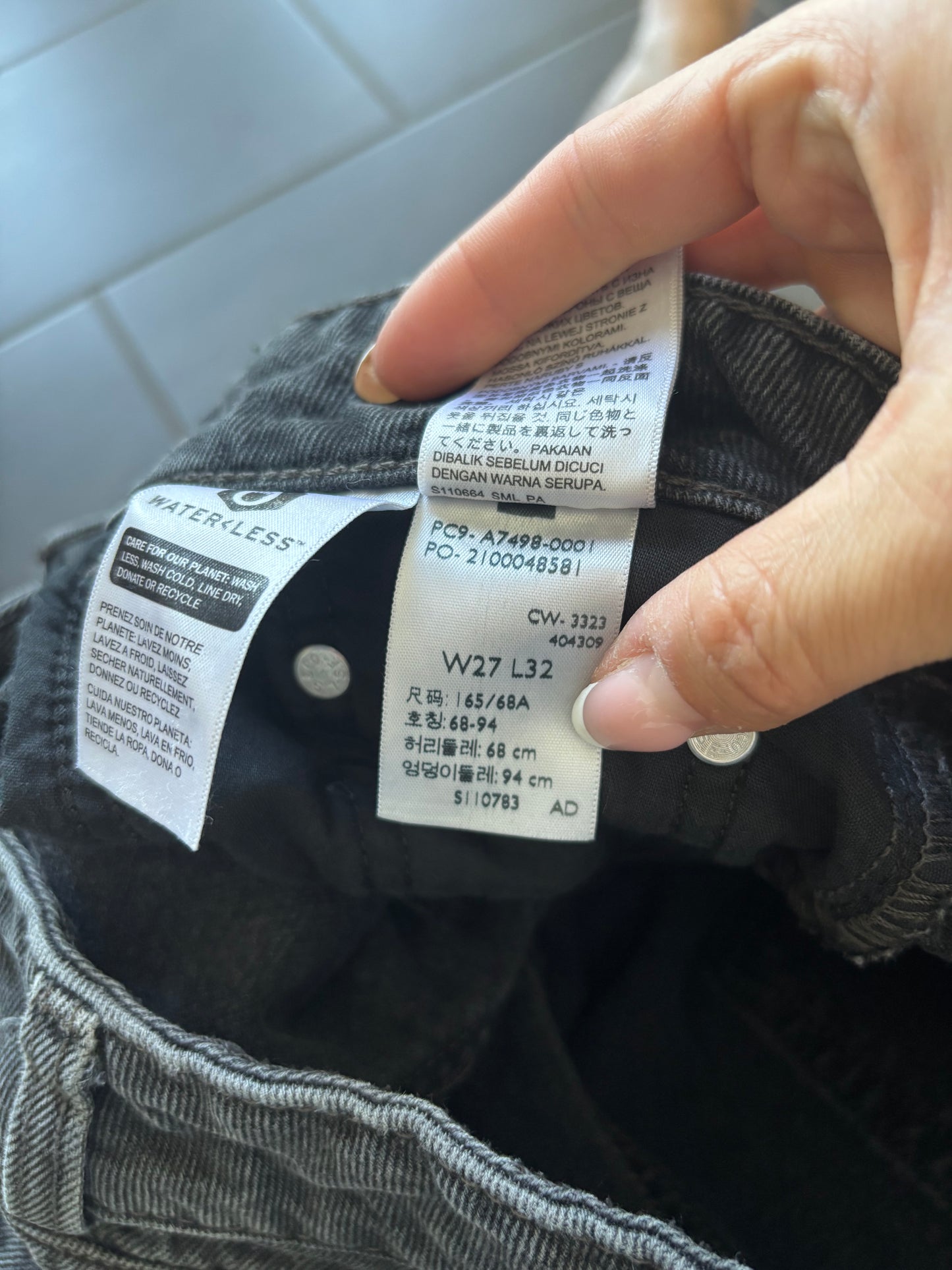 Levi's Superlow Black Denim | 28 (may fit smaller)