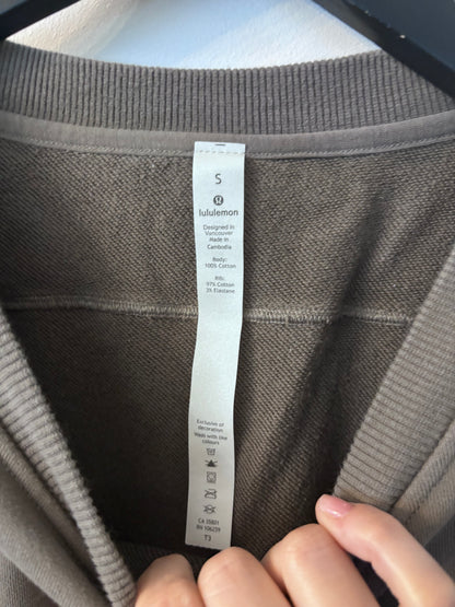 Lululemon Perfectly Oversized Crew Carbon Dust | Sz Small (fits like Medium)