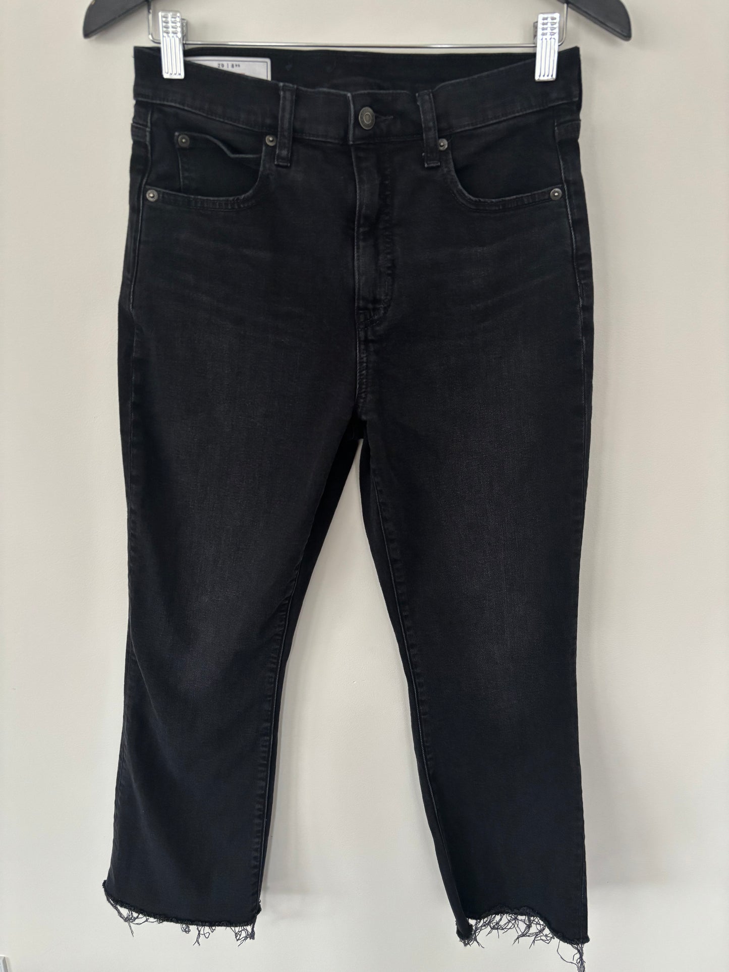 Gap Kick Fit High Rise Black Wash Jeans (short)| Sz 29 (fit like 28)(J130E13)