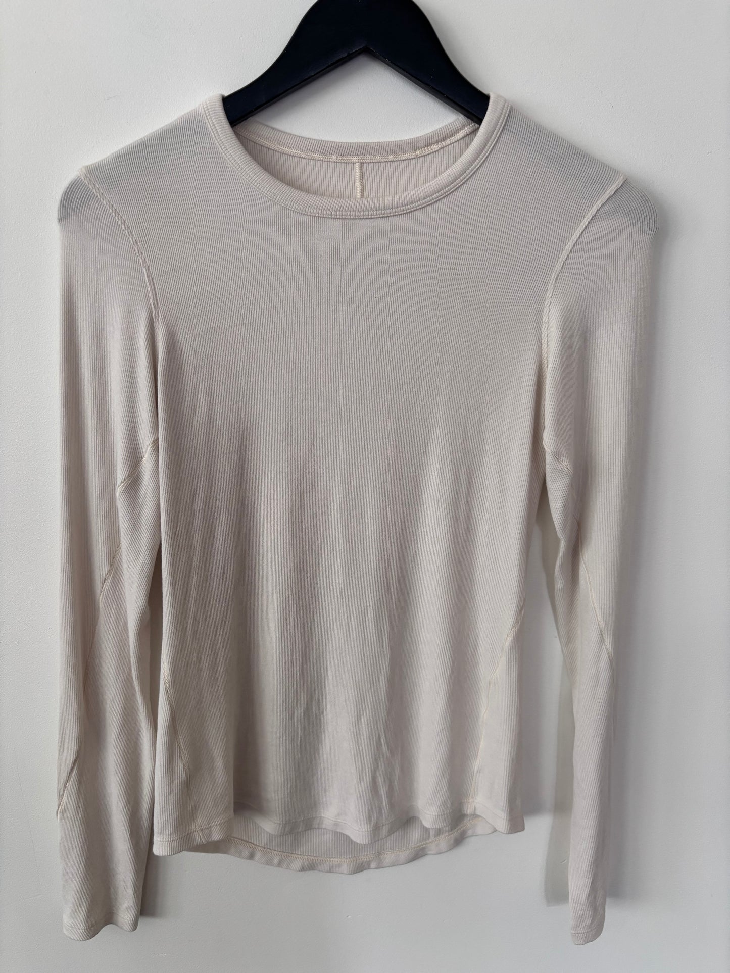 Lululemon Hold Tight Long-Sleeve Shirt in Downtown Tan | Sz 4 (approx)
