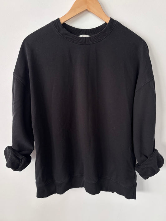 H&M Basic Black Crewneck Sweatshirt | Sz Medium