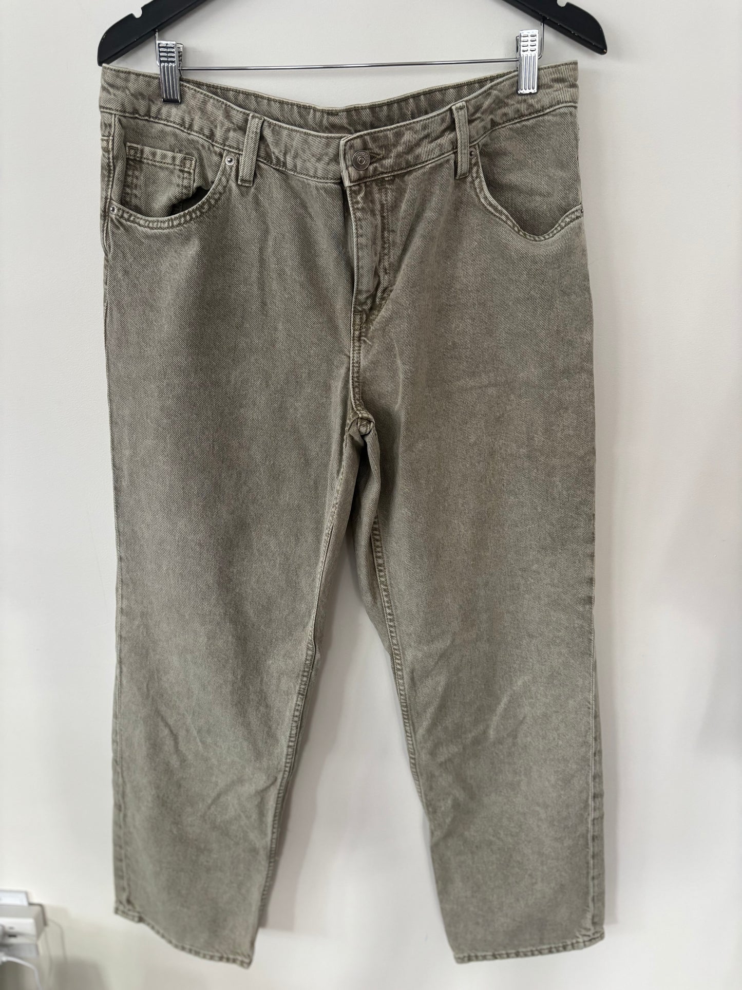 H&M Divided Green/Grey Wash Straight Denim | Sz 14 or 32 (F82N19)