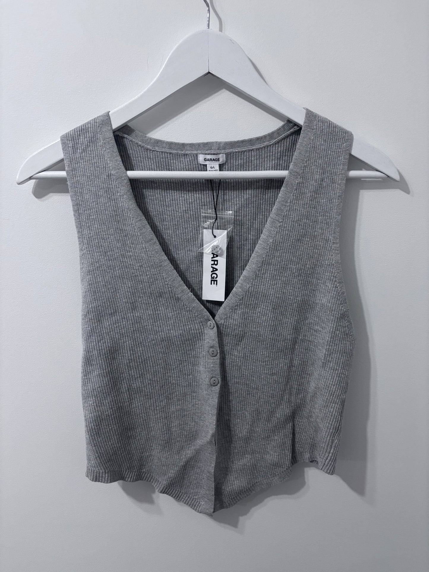 Garage NWT Ribbed Grey Knit Vest | Sz Large