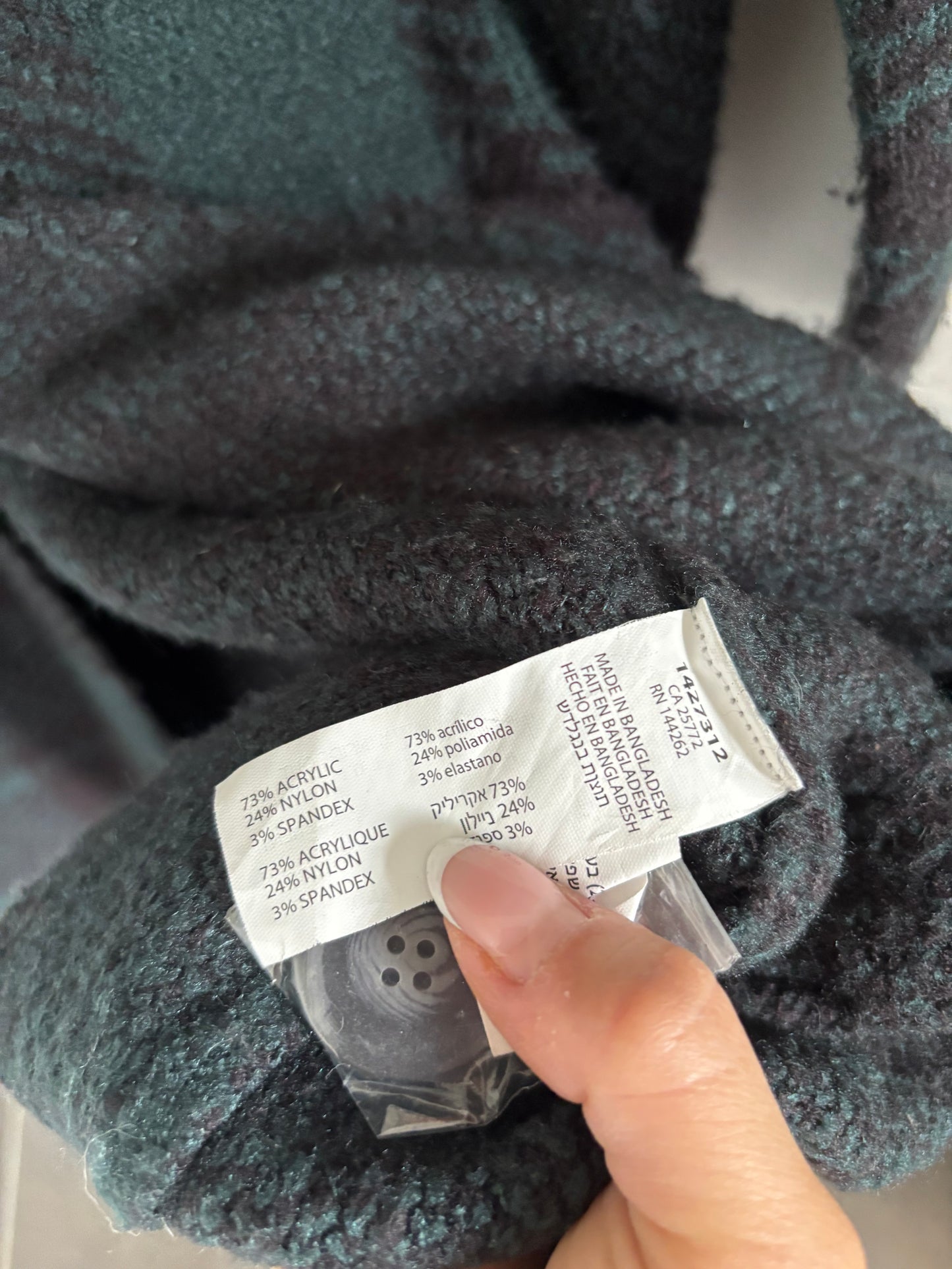 Dex Plaid Sweater Jacket | Medium