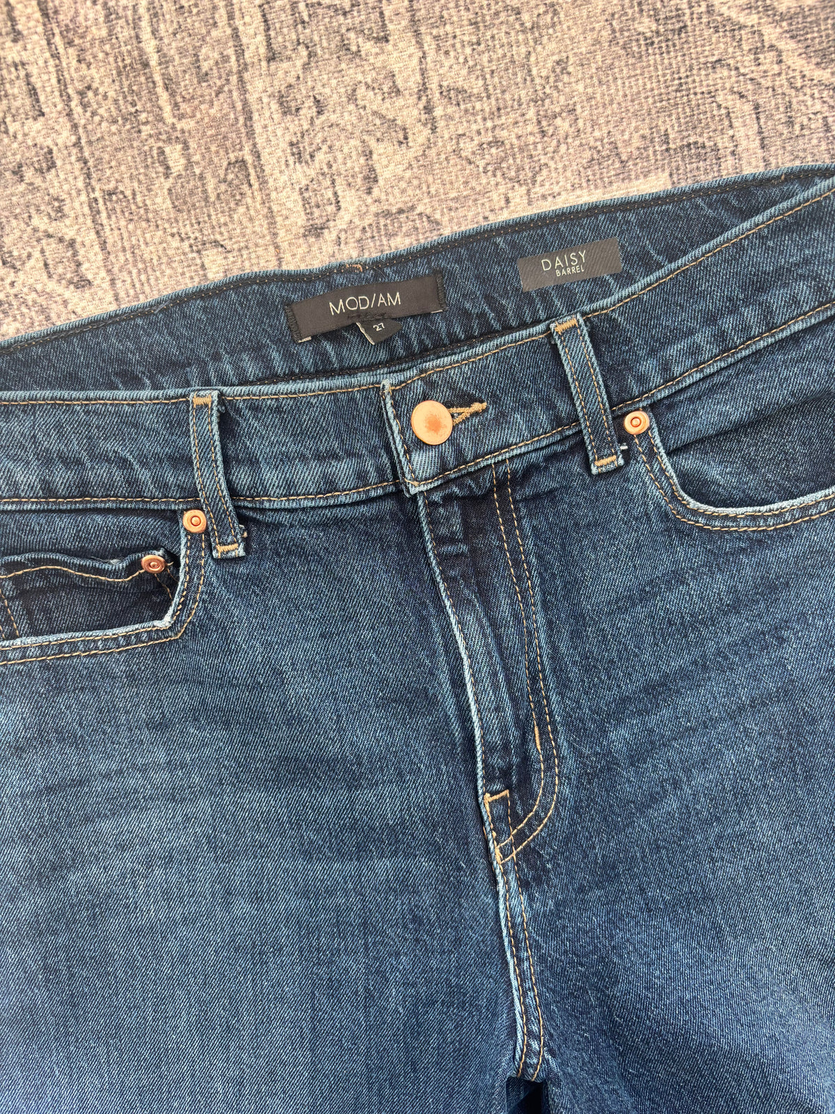 Modern American Daisy Barrel Leg Jeans | Sz 27 (may also fit 28)