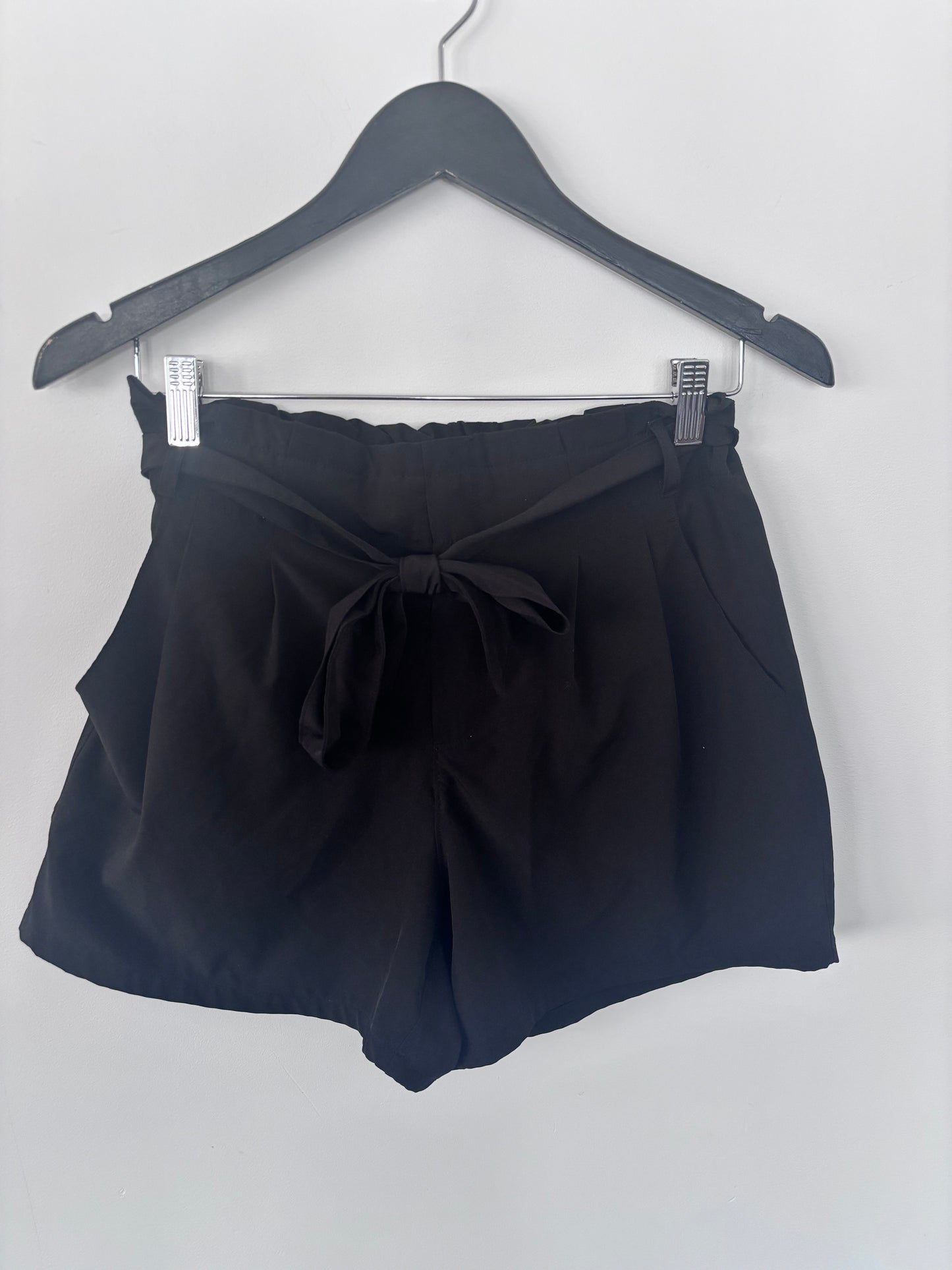Black Athletic Material Shorts with Tie | Sz M