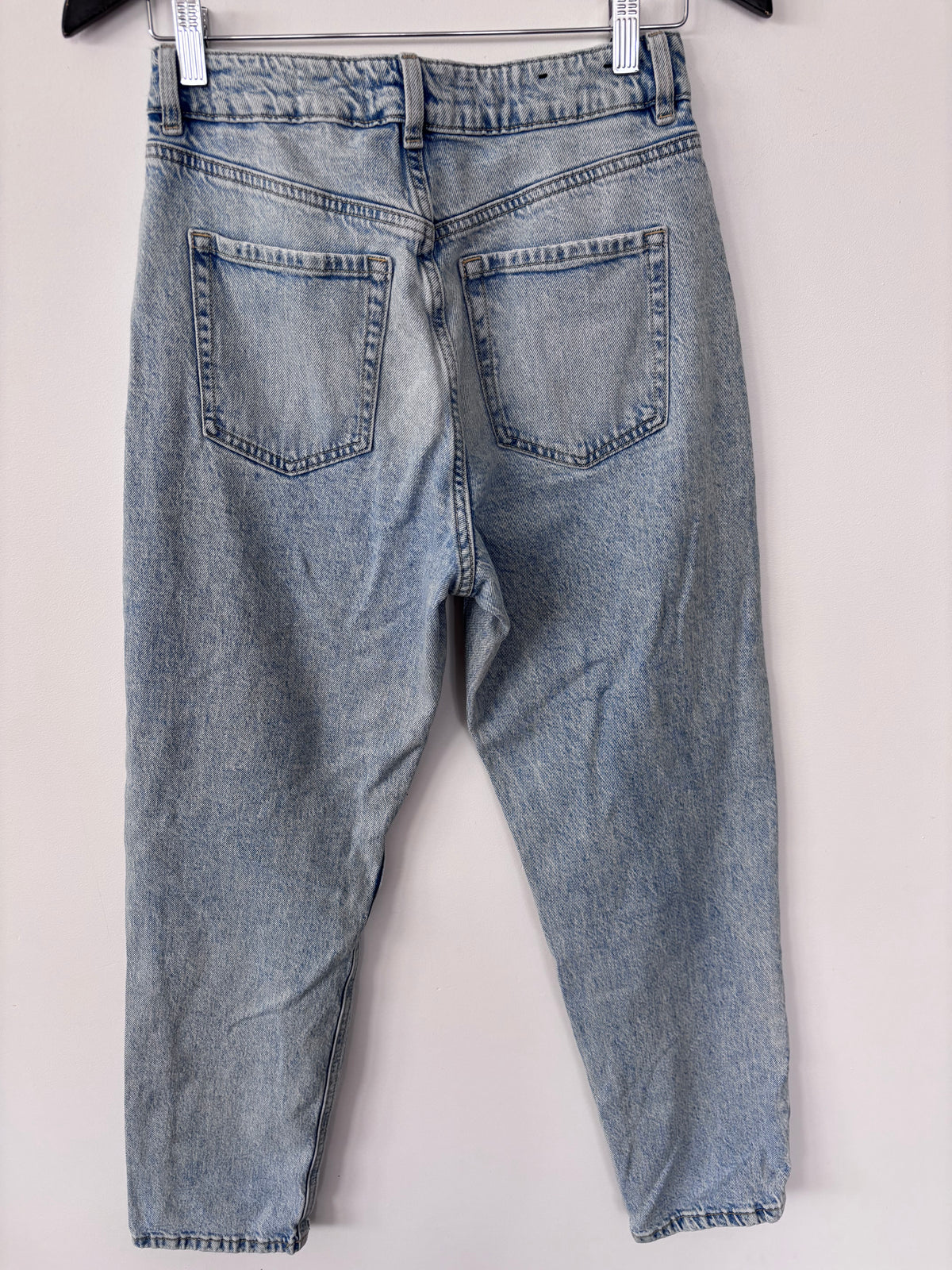Dynamite Claudia Mom Jeans in Light-wash | Sz 27