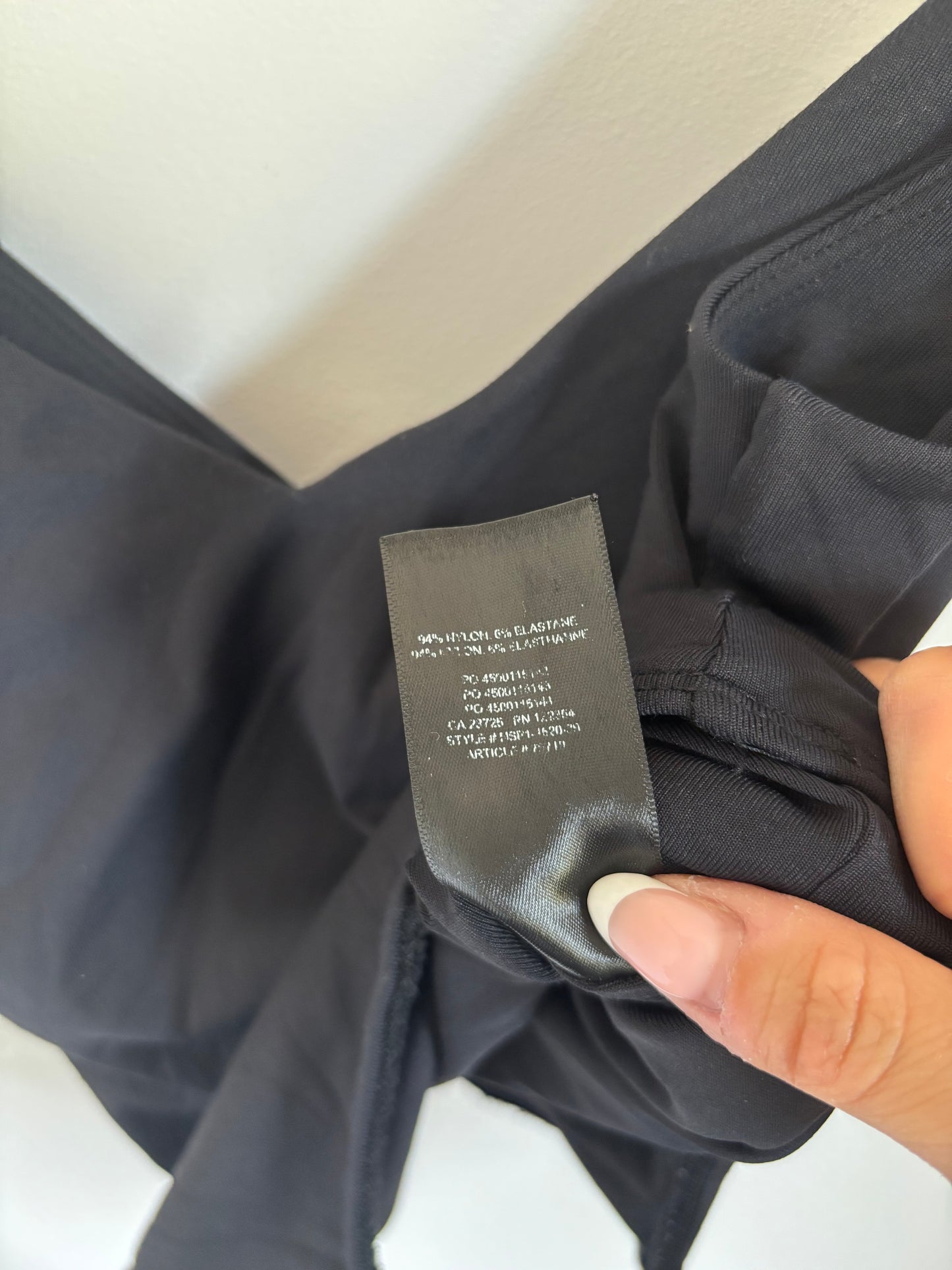 Babaton / Aritzia V-neck Bodysuit in Black | Medium