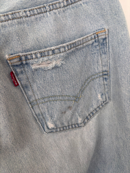 Levi's 501 90s Light Wash Distressed Denim | Sz 27 (loose fit)