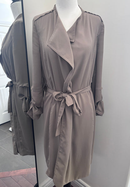 Babaton Lightweight Trench Coat | Sz XS (fits XS/S)
