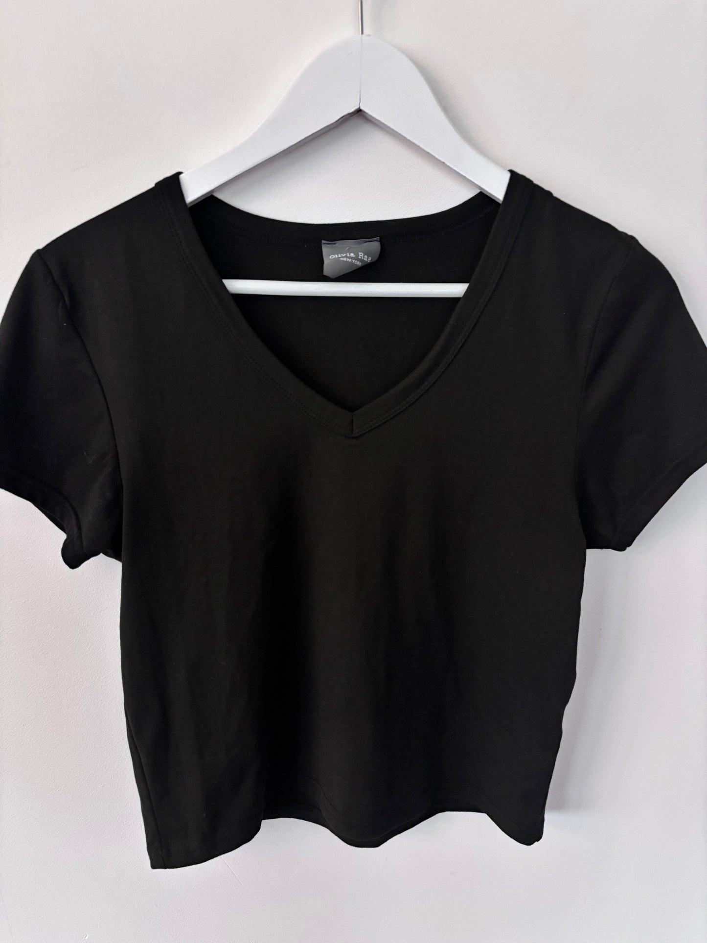 Olivia Rae Soft Black T Shirt | Sz Small