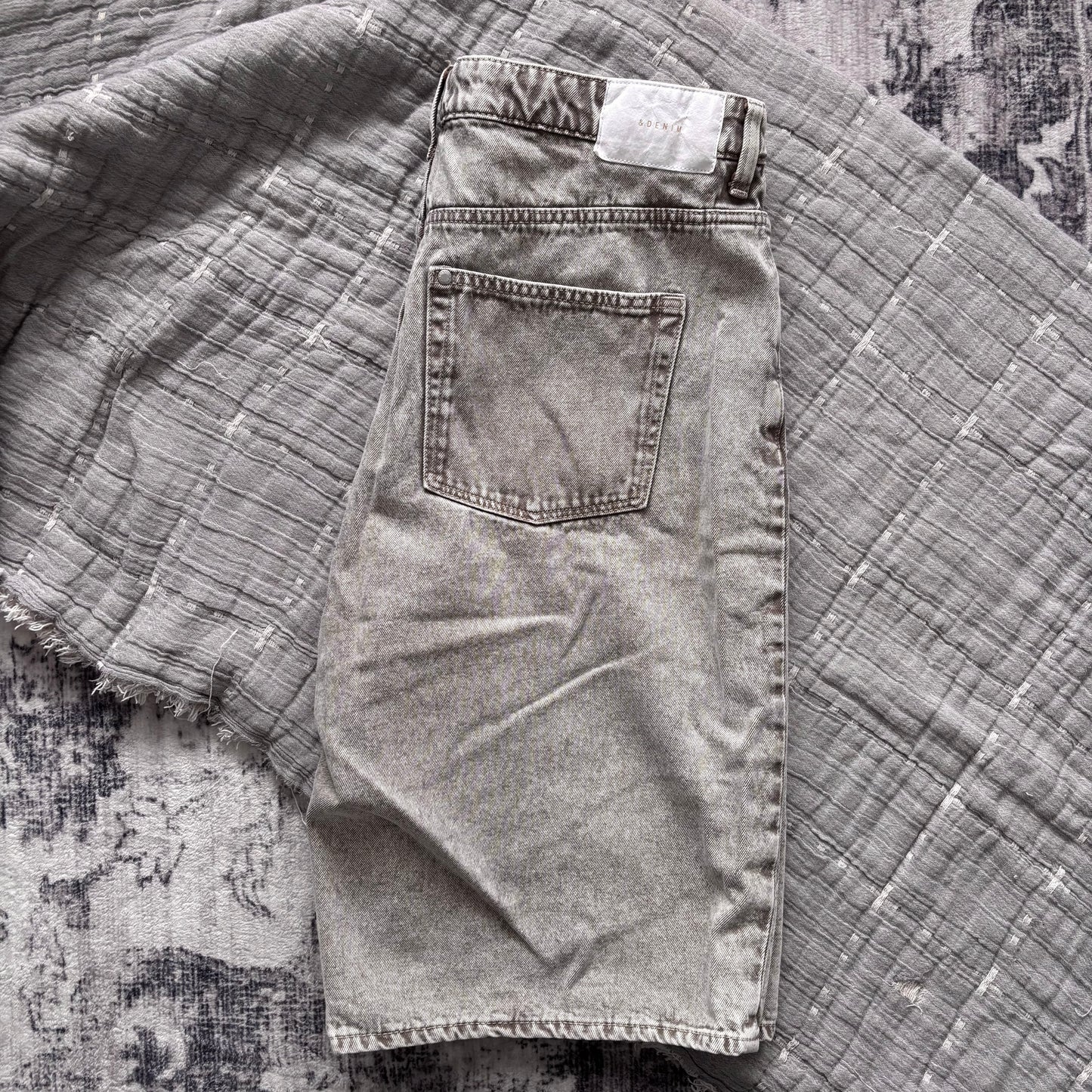 H&M Loose Fit Bermuda Shorts in Grey/Brown | Sz 14