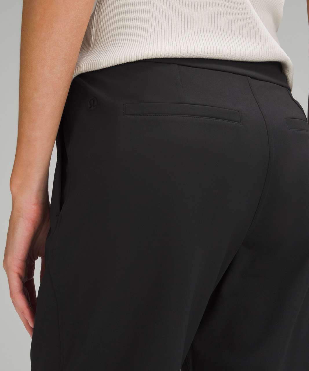 Lululemon Tapered-Leg Mid-Rise Pant 7/8 Length *Luxtreme | Sz Medium