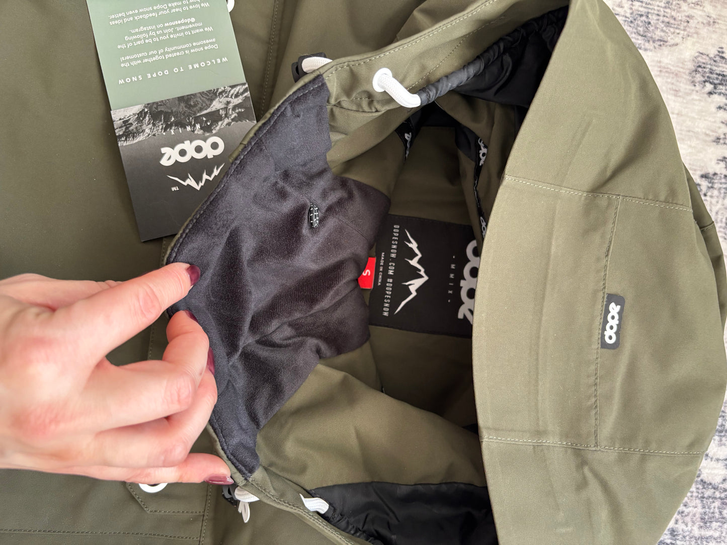 Annok W Snowboard Jacket Women Olive Green NWT | Sz Small (D006R5)