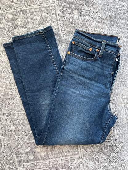 Wedgie Straight Leg Ankle Jeans  | Sz 30 (cotton/poly/elastane, fits 29/30)