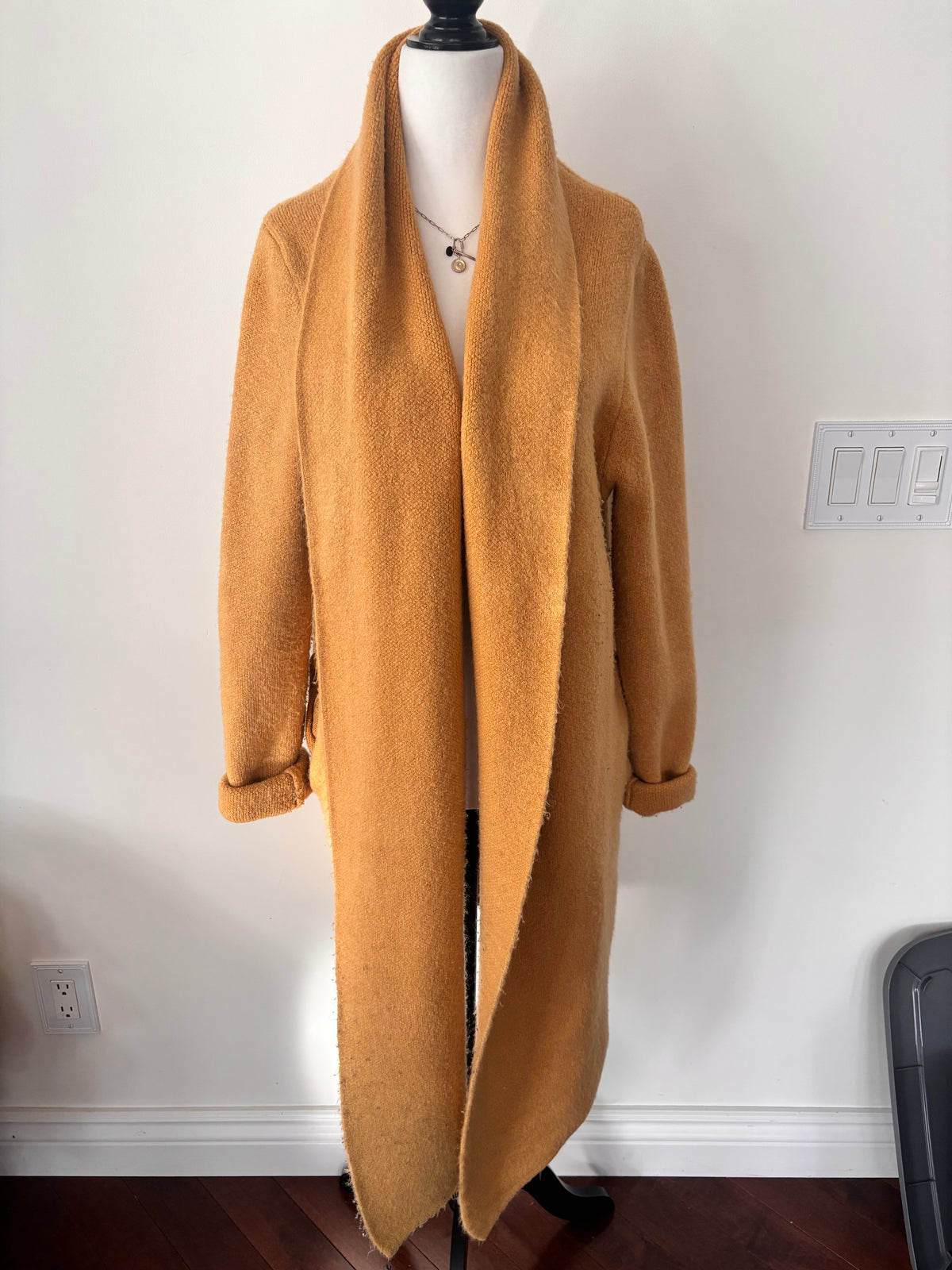 Stockport Jacket in Honey Yellow | Sz XXS (fits like Medium)