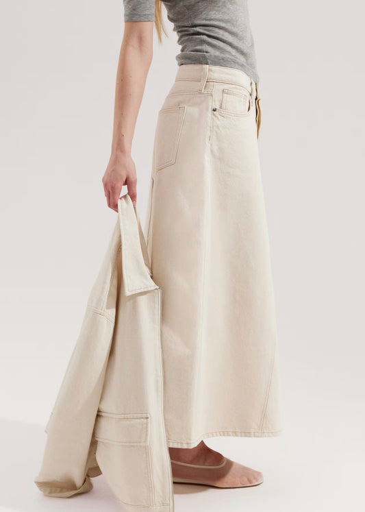 H&M Midi Ecru Denim Skirt NWT | Sz Large (may fit an XL) (F84N19)
