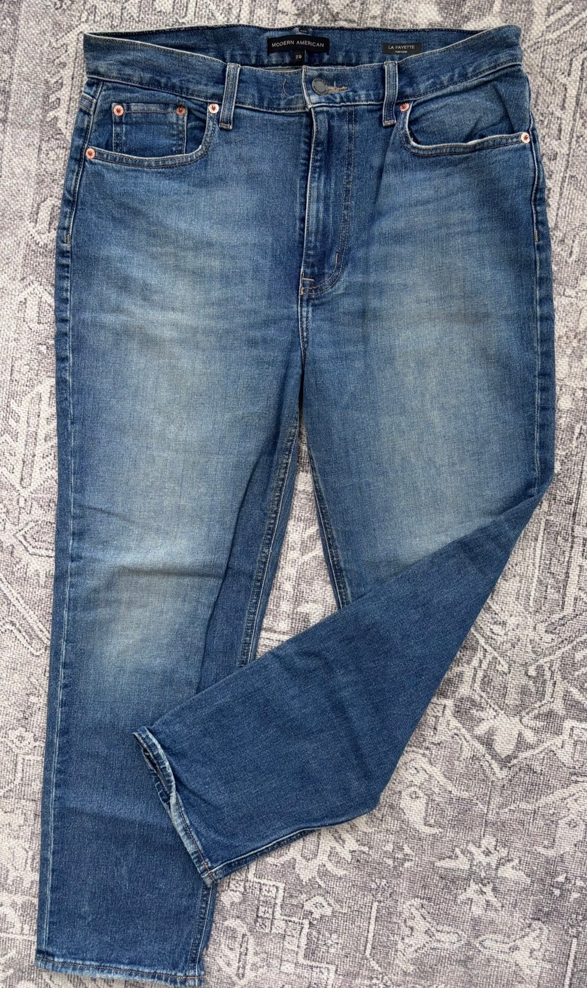 Modern American La Fayette Narrow Jeans | sz 29 (with stretch)