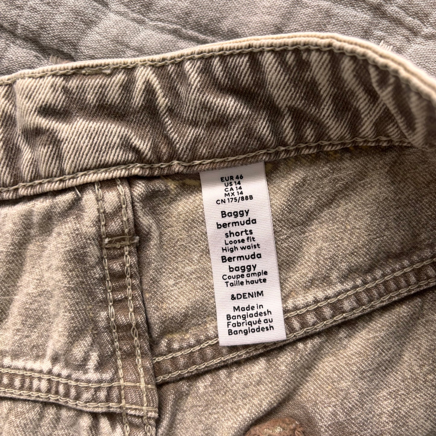 H&M Loose Fit Bermuda Shorts in Grey/Brown | Sz 14