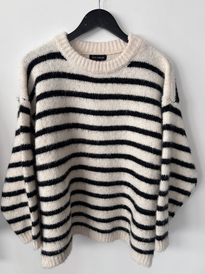 Qed Striped Crewneck Sweater | One Size (Fits XL)