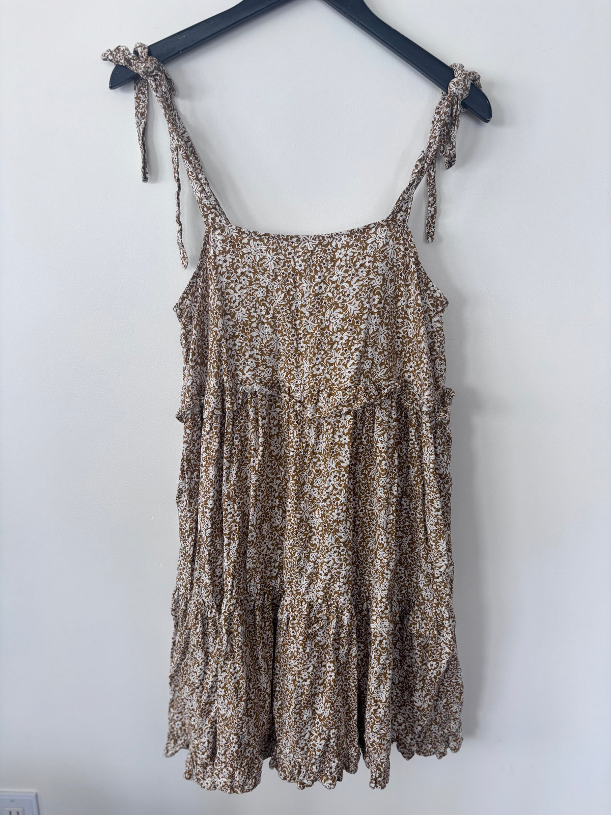 Rylee & Cru Ruffle Swing Golden Ditsy Dress | Sz Large