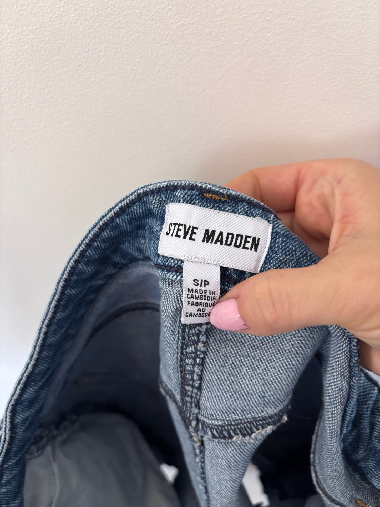 Steve Madden Cuffed Shorts | Sz Small (approx size 27 fit)