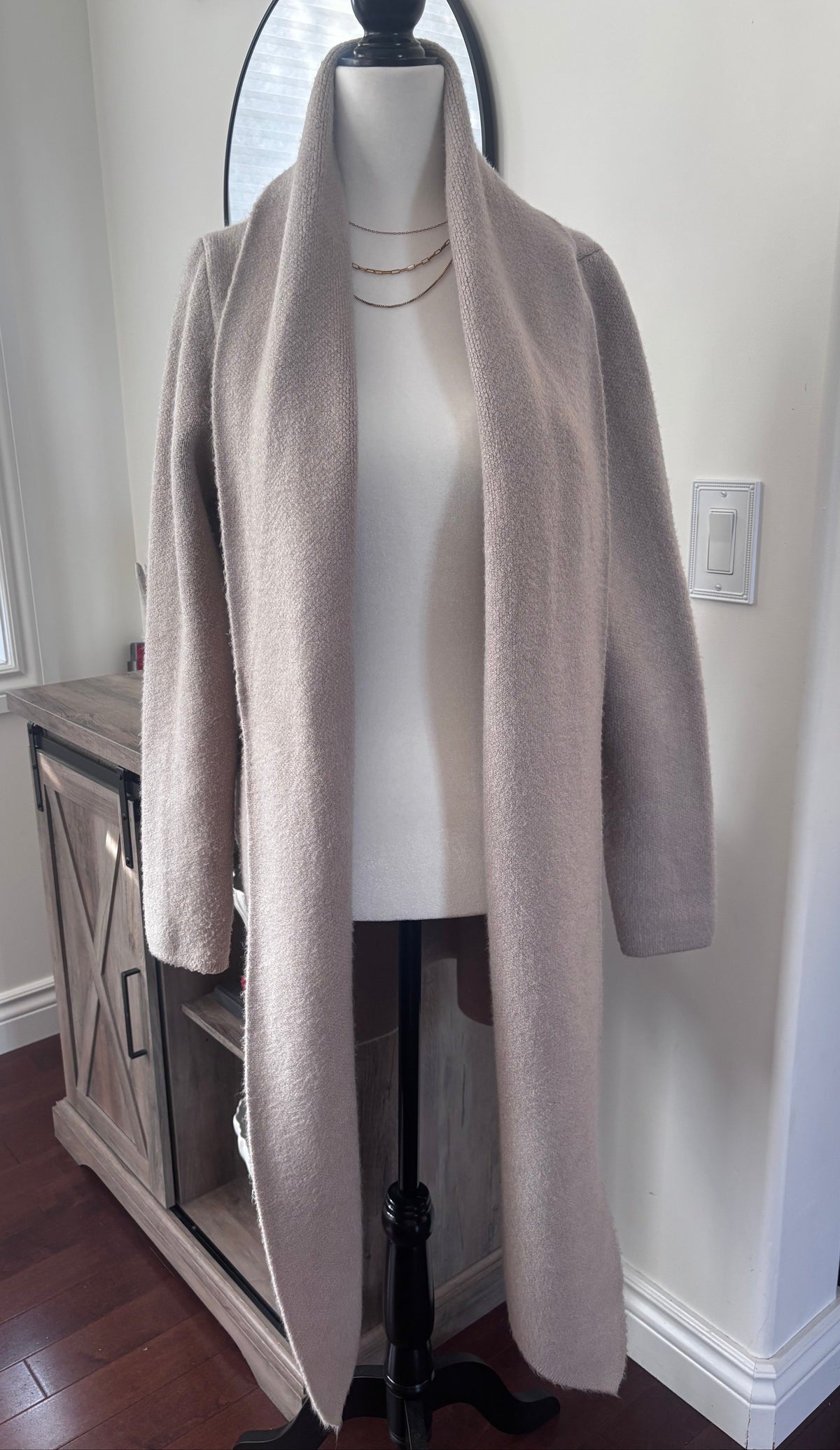 Stockport Jacket in Light Beige/Grey | Sz XXS (fits like Medium)