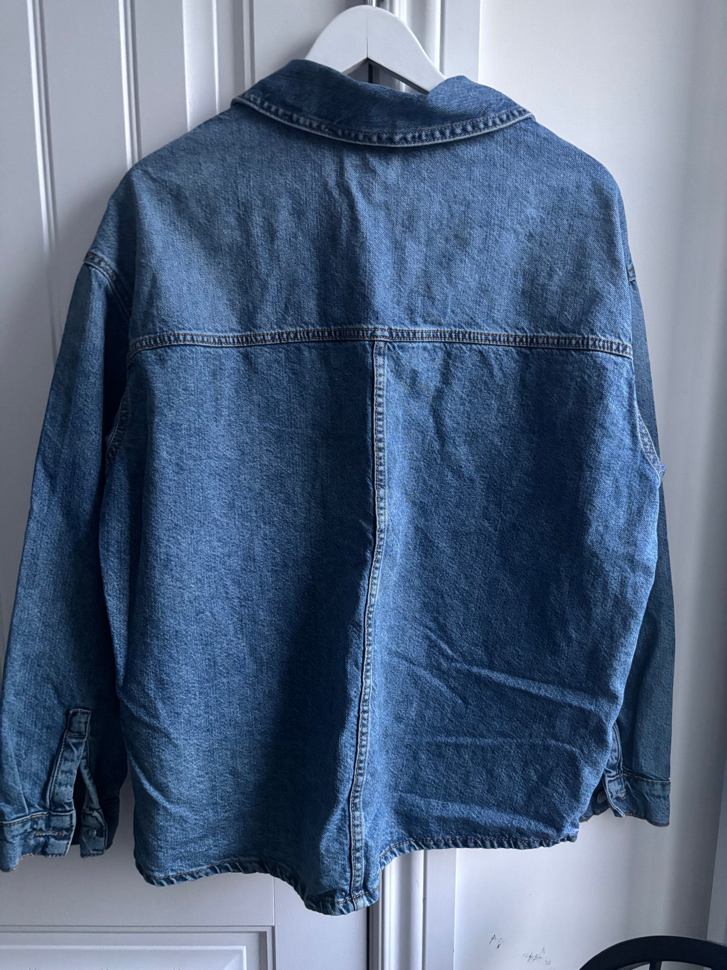 Dynamite Denim Button Up Denim Shirt  | Sz Large