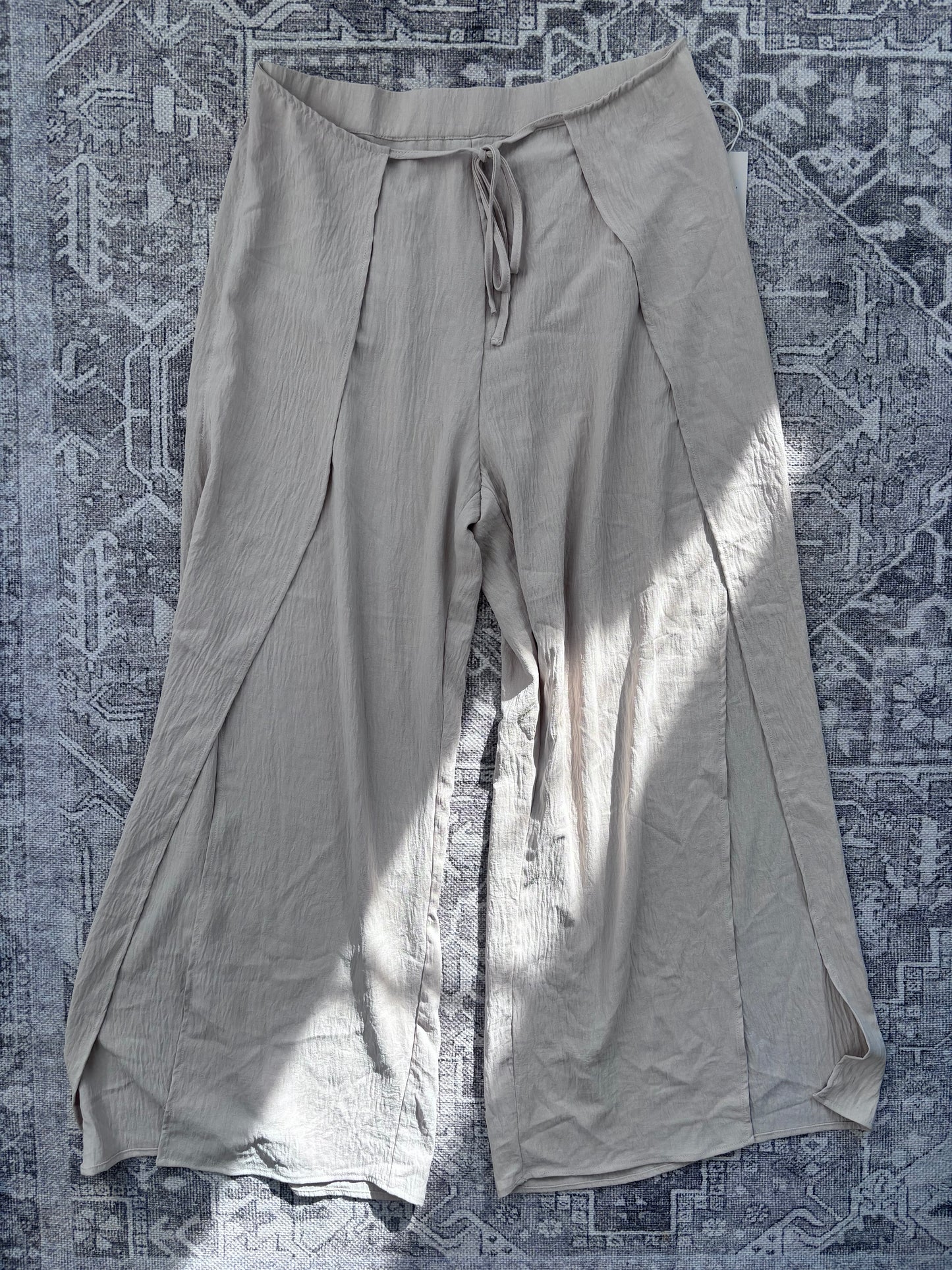 Dex Tie Front Wrap Pants NWT | Sz Large (flaw)