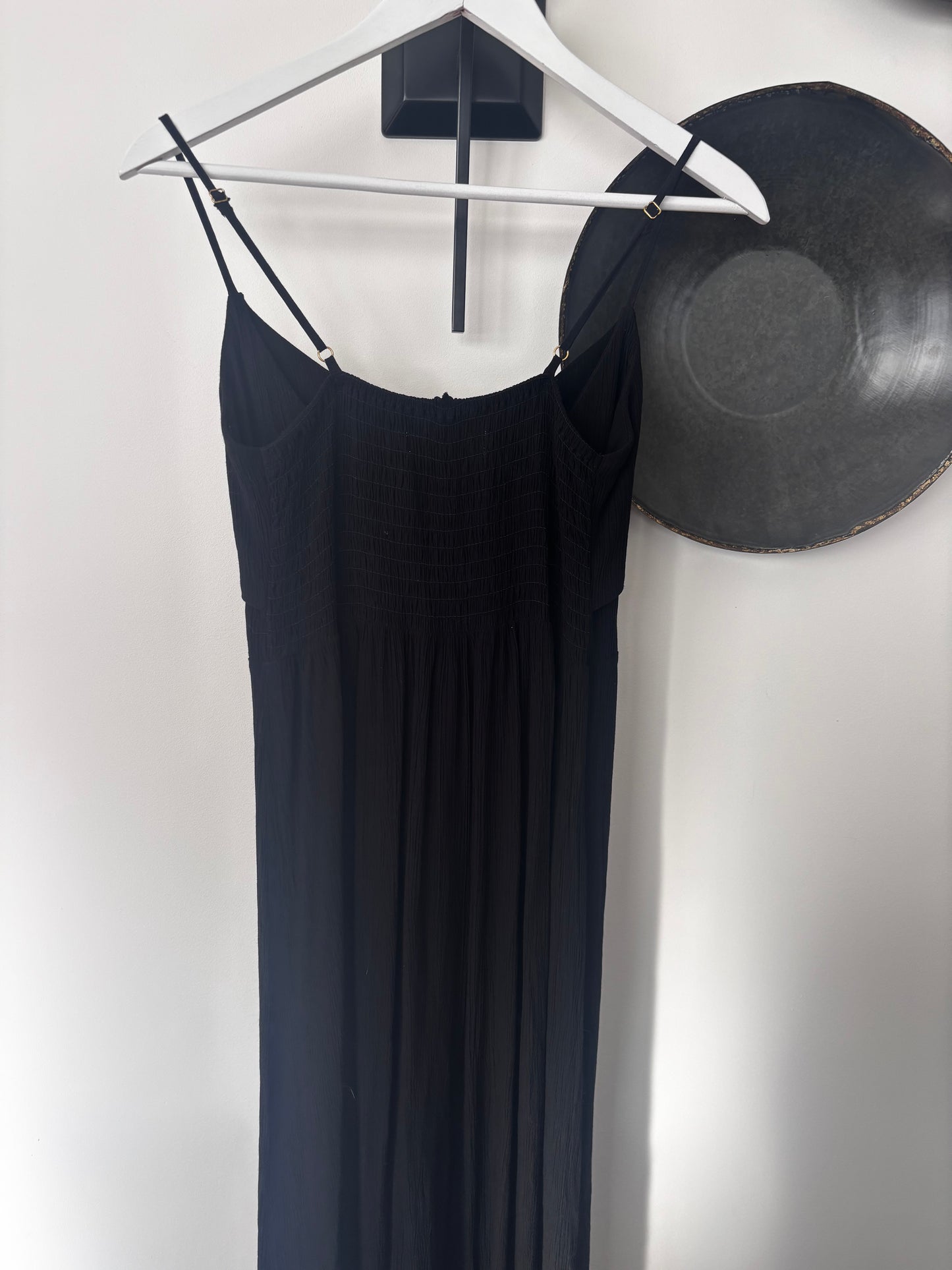 Saltwater Luxe Emmy Knotted Cutout Crinkle Dress | Sz Medium