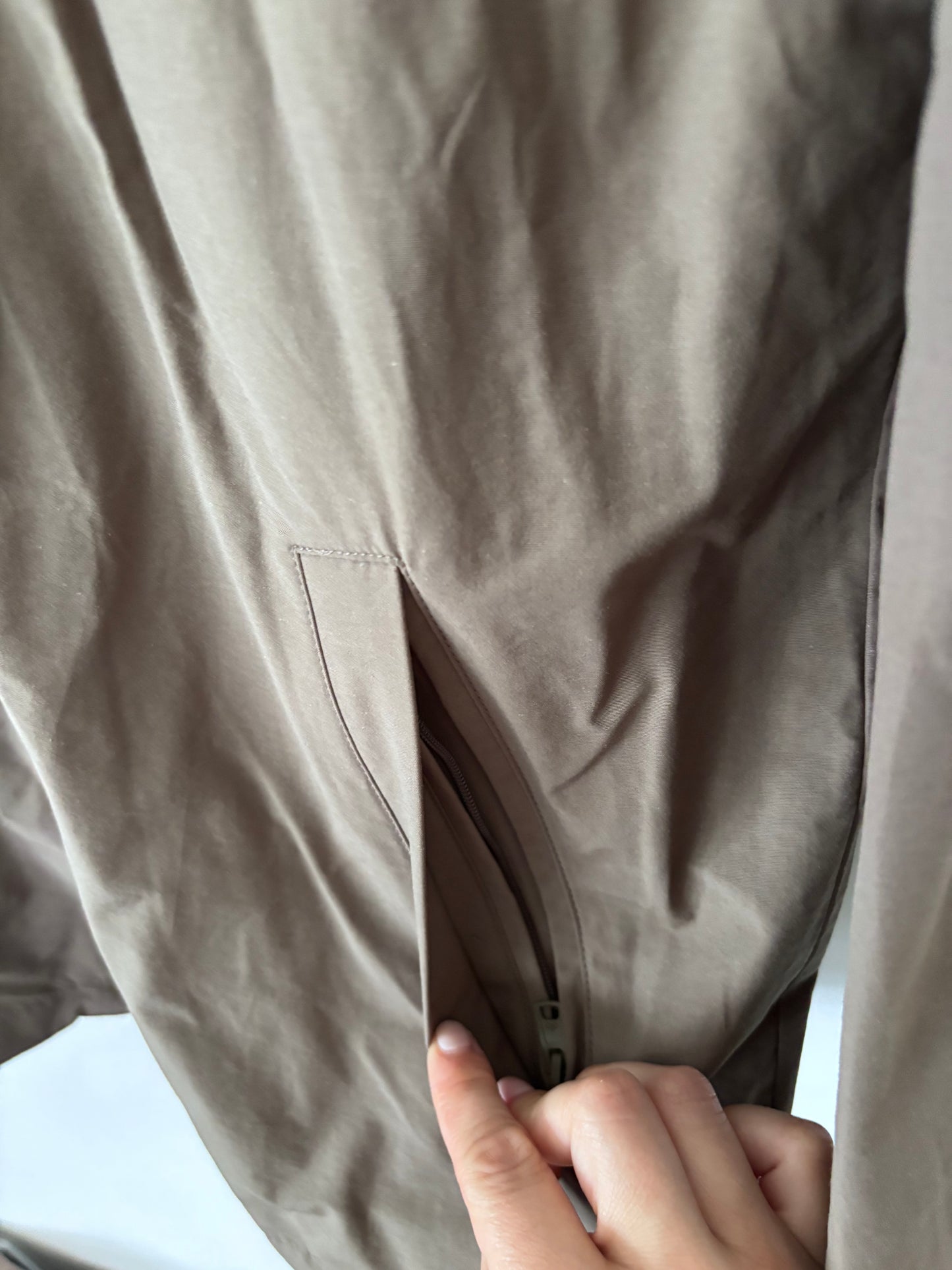 Alo Torrent Over Shirt Jacket in Olive | Sz Small (fits Oversized)