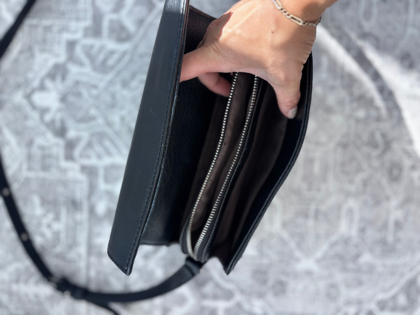 Matt & Nat Vegan Leather Elle Crossbody Bag