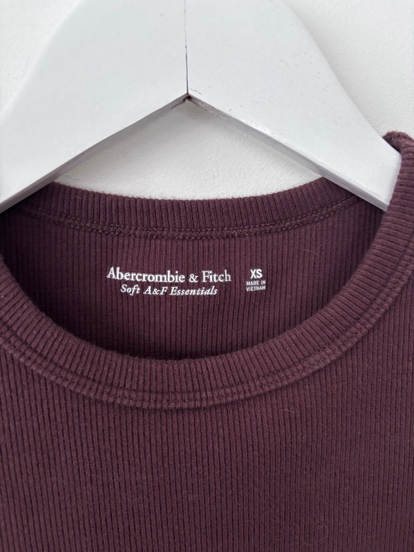 Abercrombie & Fitch Brown Ribbed Tee | Sz XS