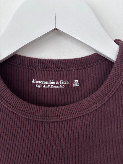 A&F Brown Ribbed T-Shirt | Sz XS