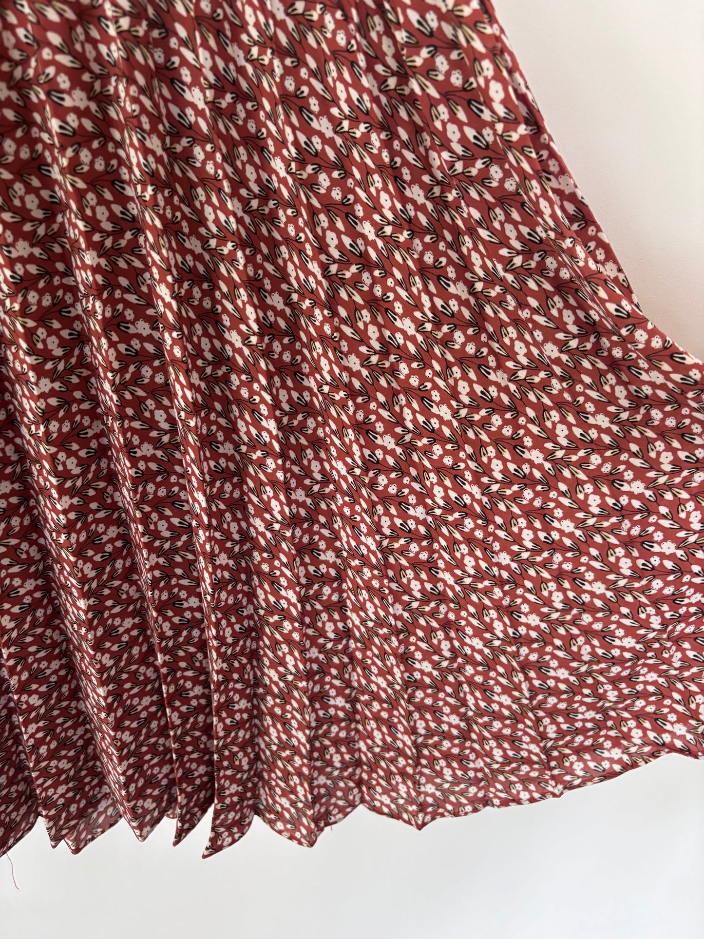 Max Studios Patterned Floral Skirt | Sz Large