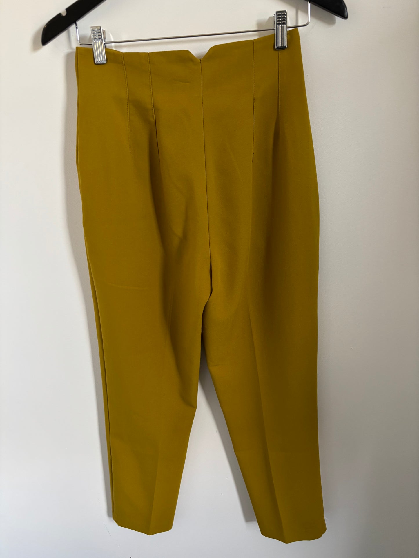 Zara Oil Yellow High Waisted Pleated Pants | Small (O14L4)