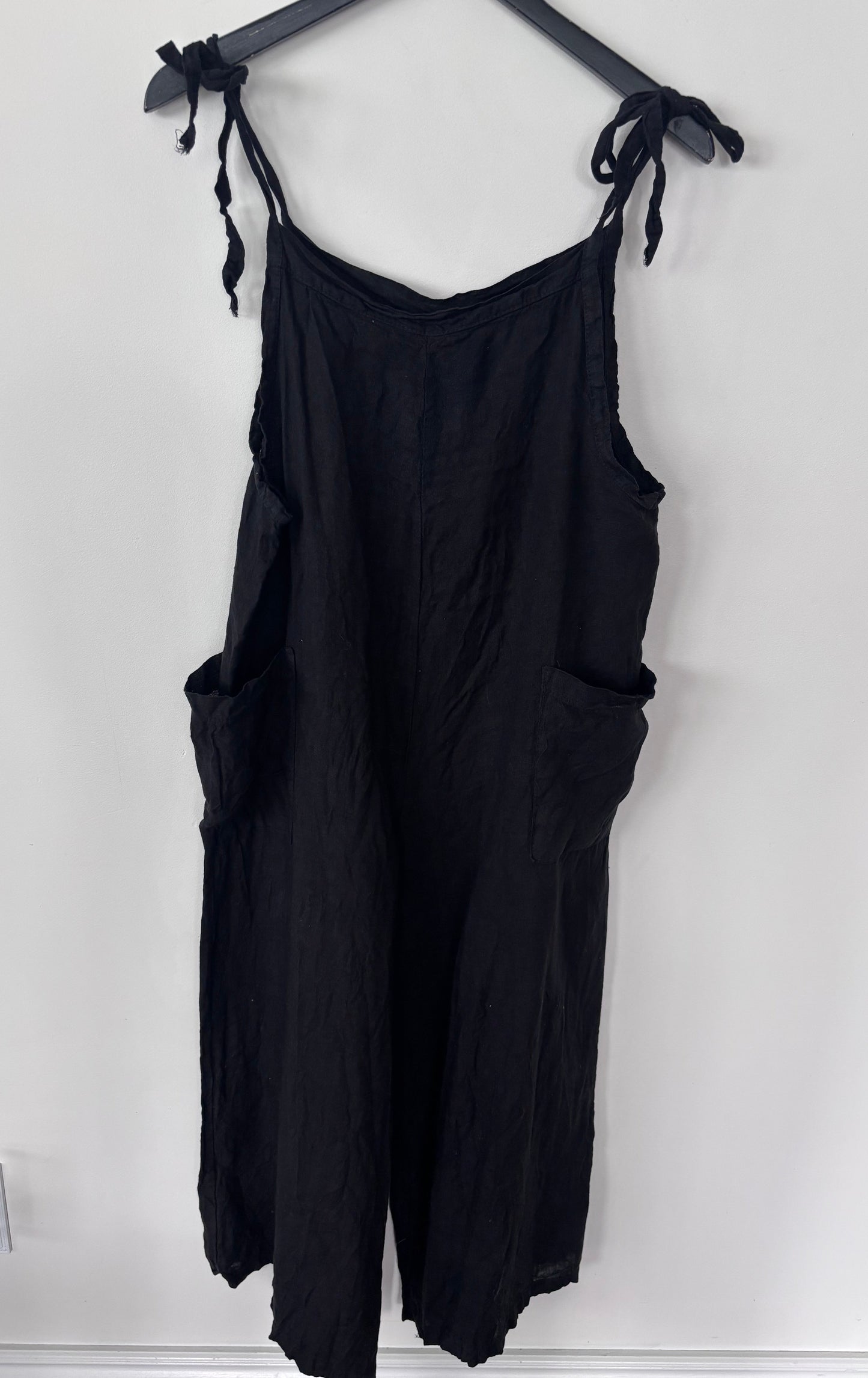 Linen Black Oversized Overalls | Sz Medium (oversized)