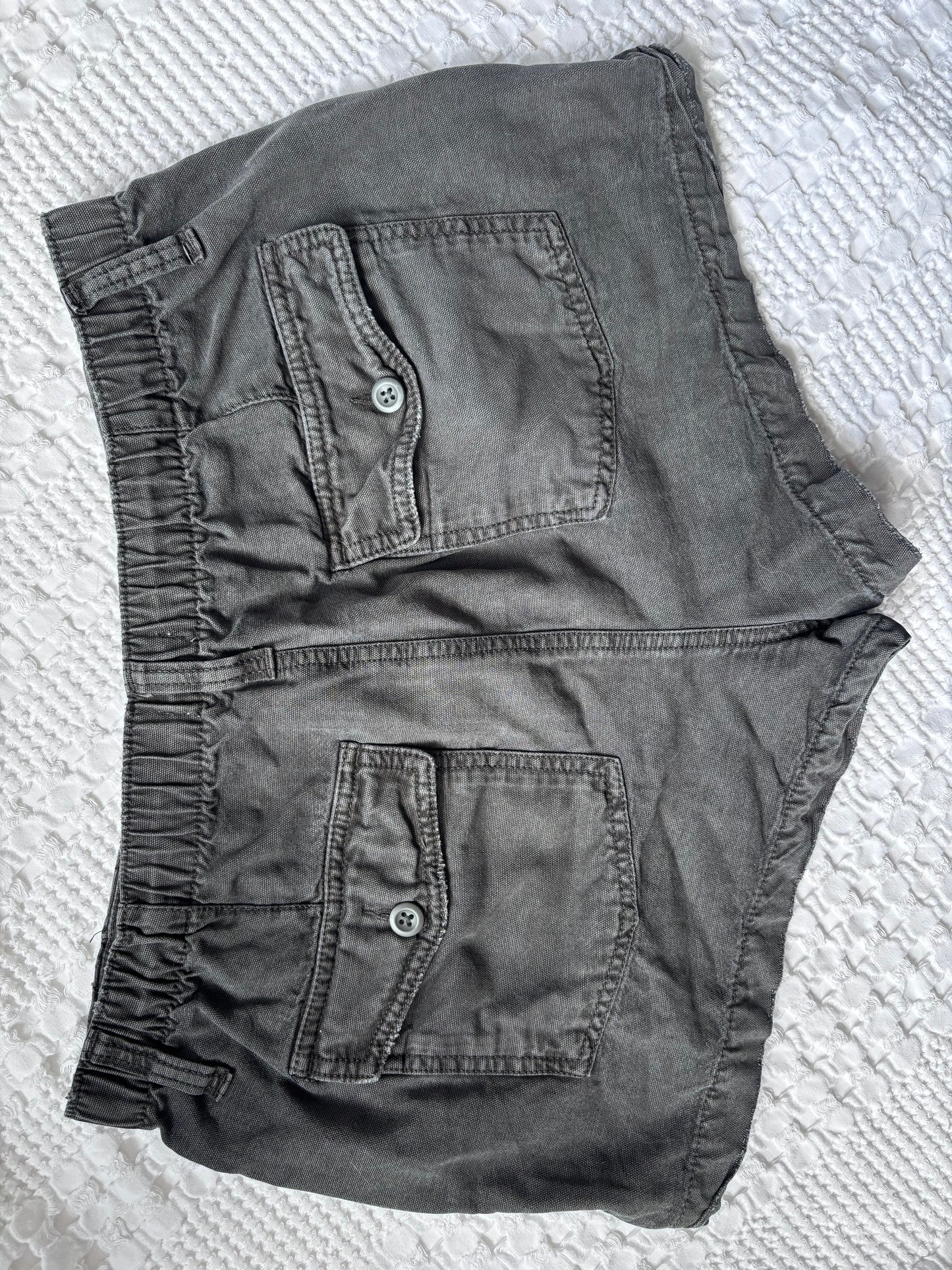 Aerie Wander Shorts in Dark Grey | Sz Medium