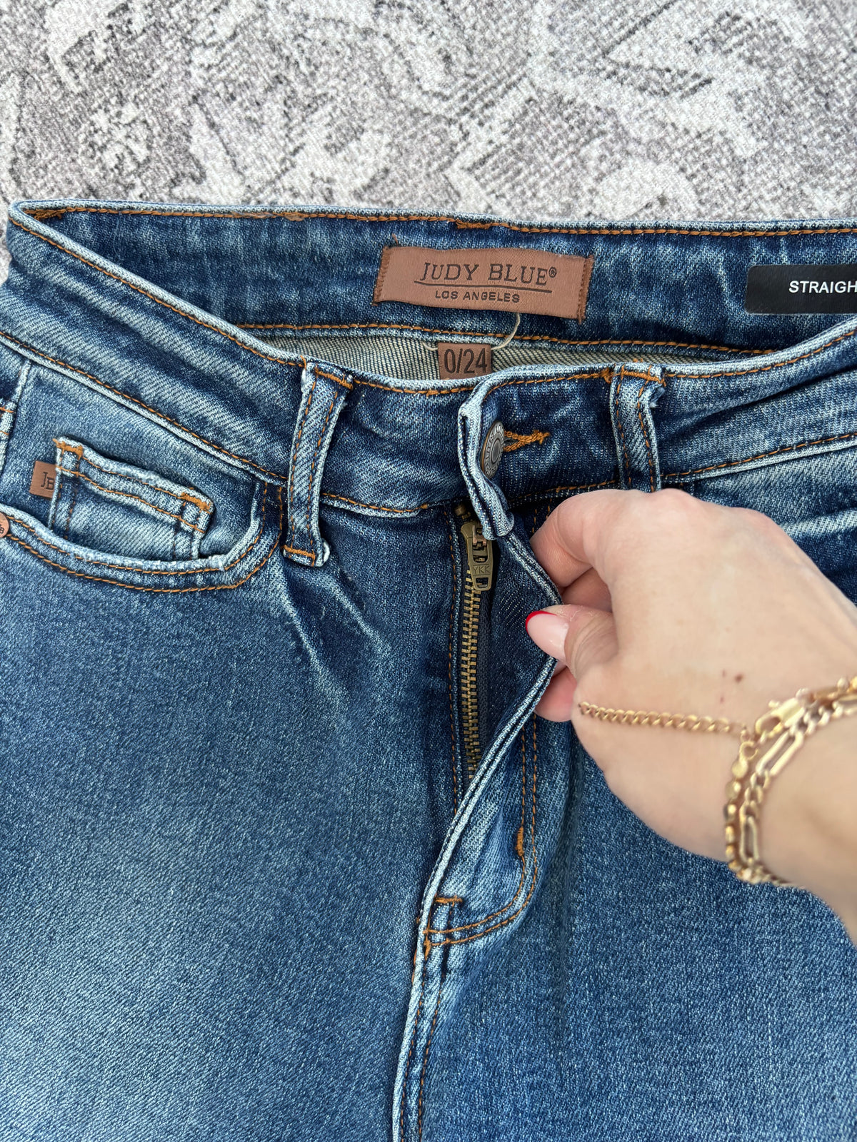 Judy Blue Straight Leg Jeans | Sz 24