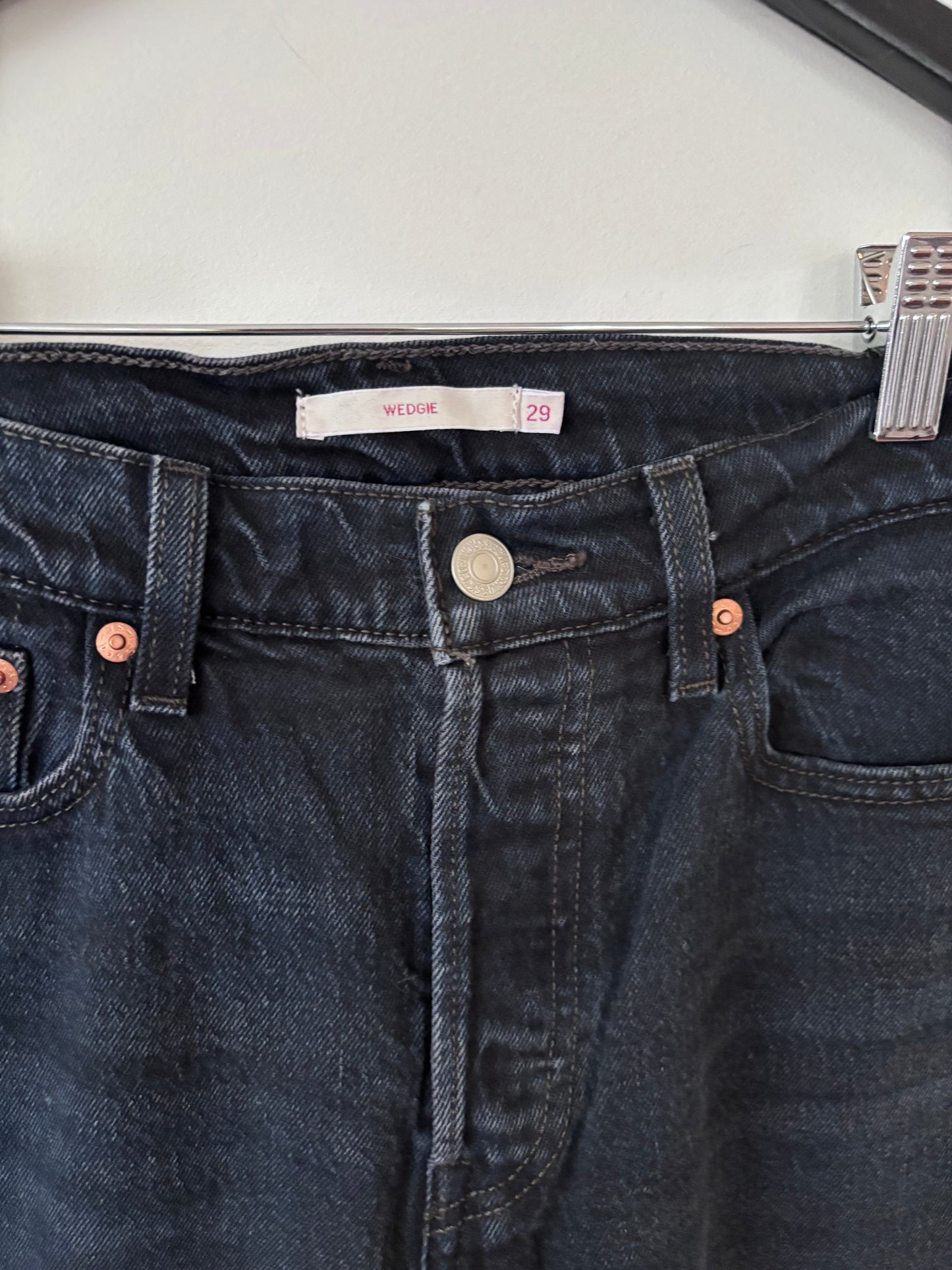 Levi's Grey/Dark Blue Wash Wedgie Jeans | Sz 29 (may fit like 28)