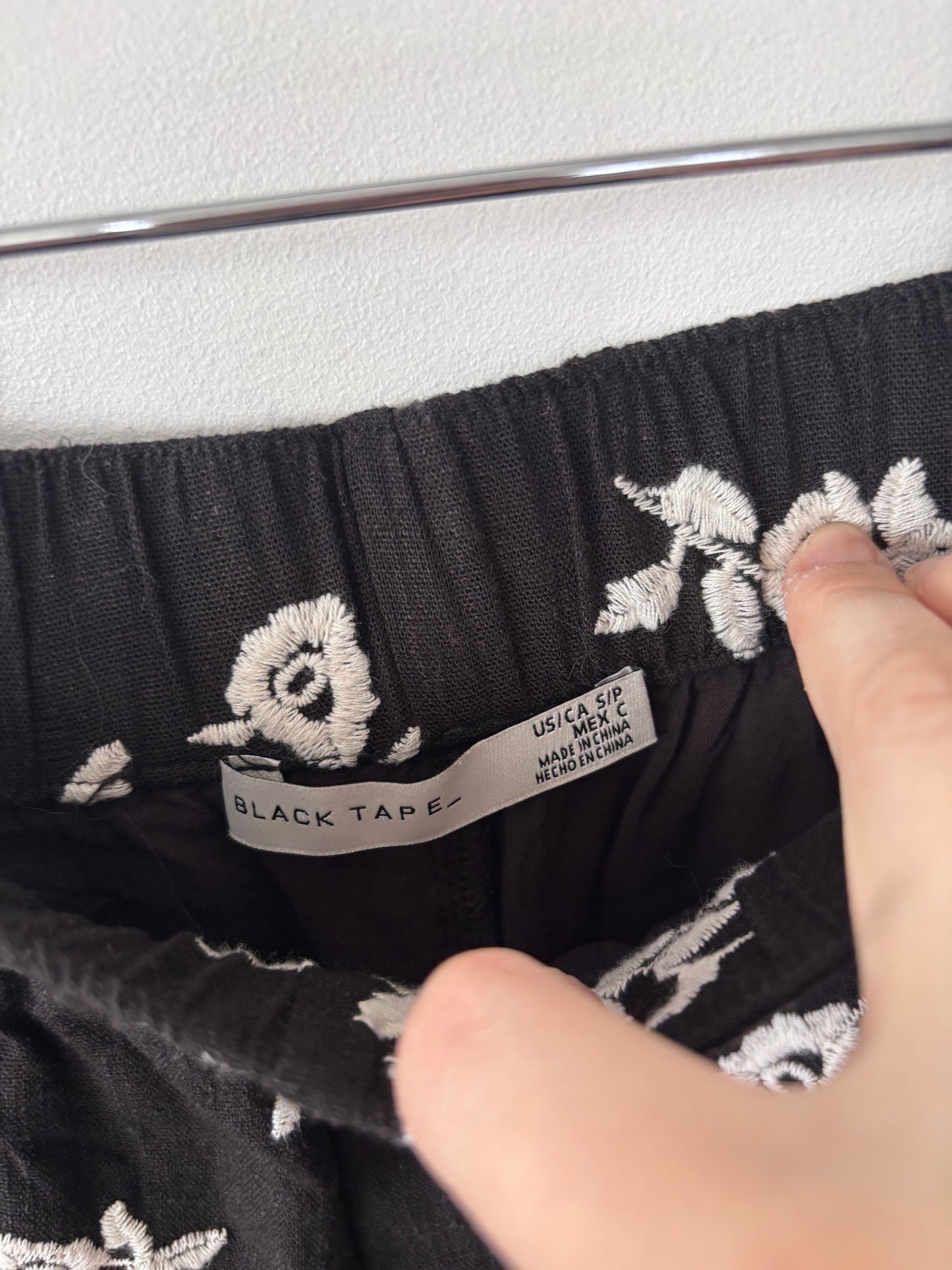 Black Tape Embroidered Black & White Floral Set | Sz Small