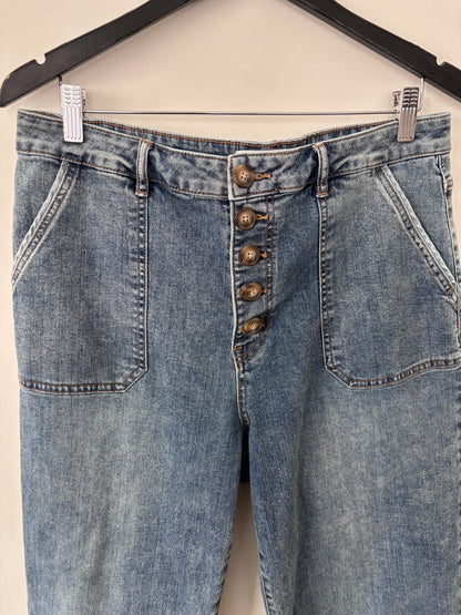 Tribal Audrey Button Fly Wide Leg Crop Jeans | Sz 14 (M61N19)