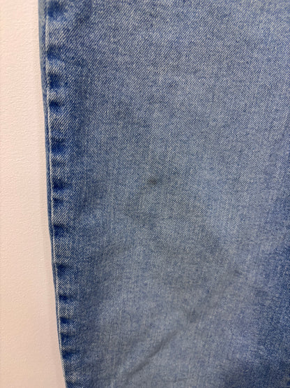 Levi's High Waisted Mom Jeans | Sz 28