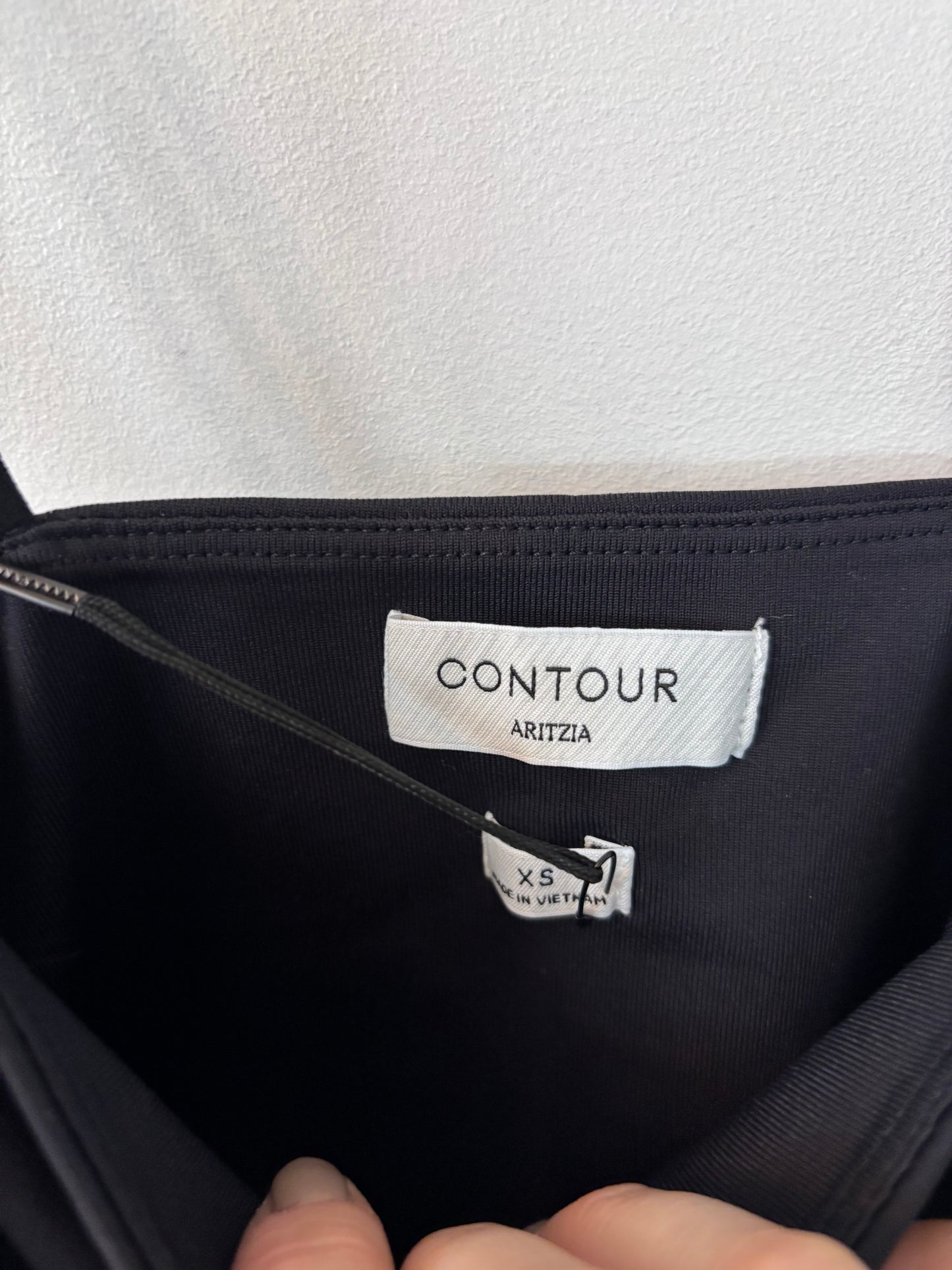 Aritzia Contour Presence Waist Cami Tank Black | Sz XS