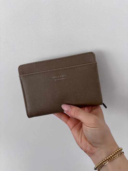 Matt & Nat WEBBERSM Small Vegan Wallet (Brown/Grey)