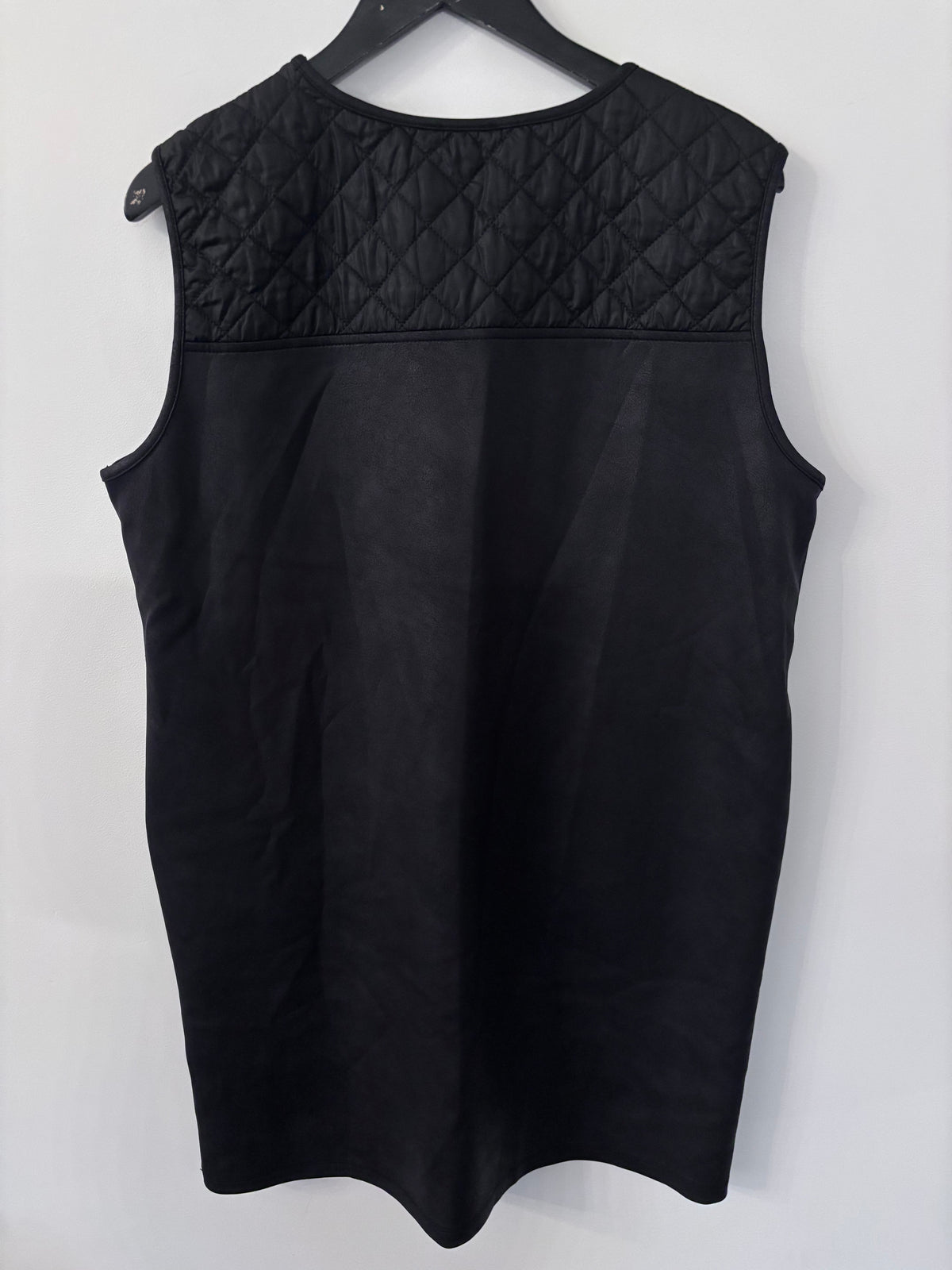 De Via Black Knee Length Dress | Sz XL