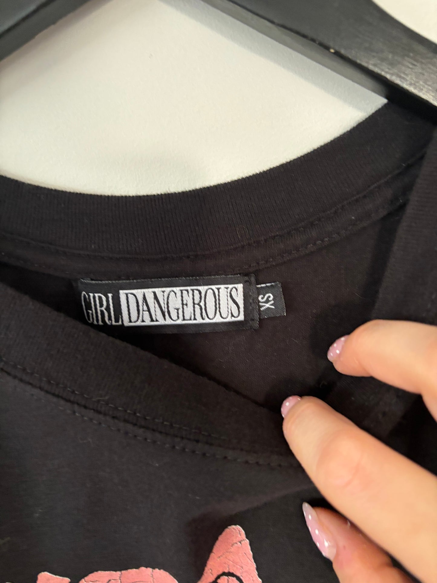 Girl Dangerous / Free People Rose boyfriend Tee in Black | XS (fits like Medium) (N137C1)