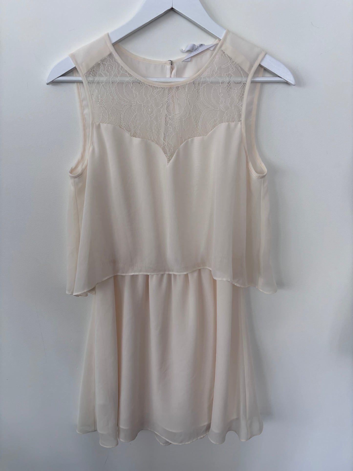 BCBGeneration Lace Detail Dress | Sz Small (M04Wh2)