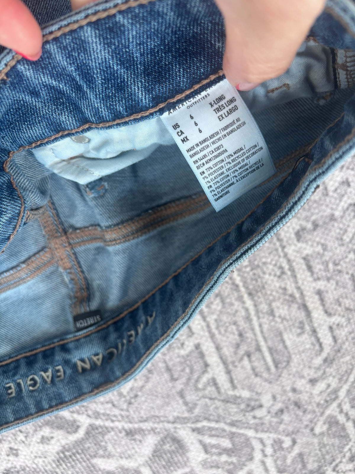 American Eagle Tomgirl Jeans | Size 6 (extra long)