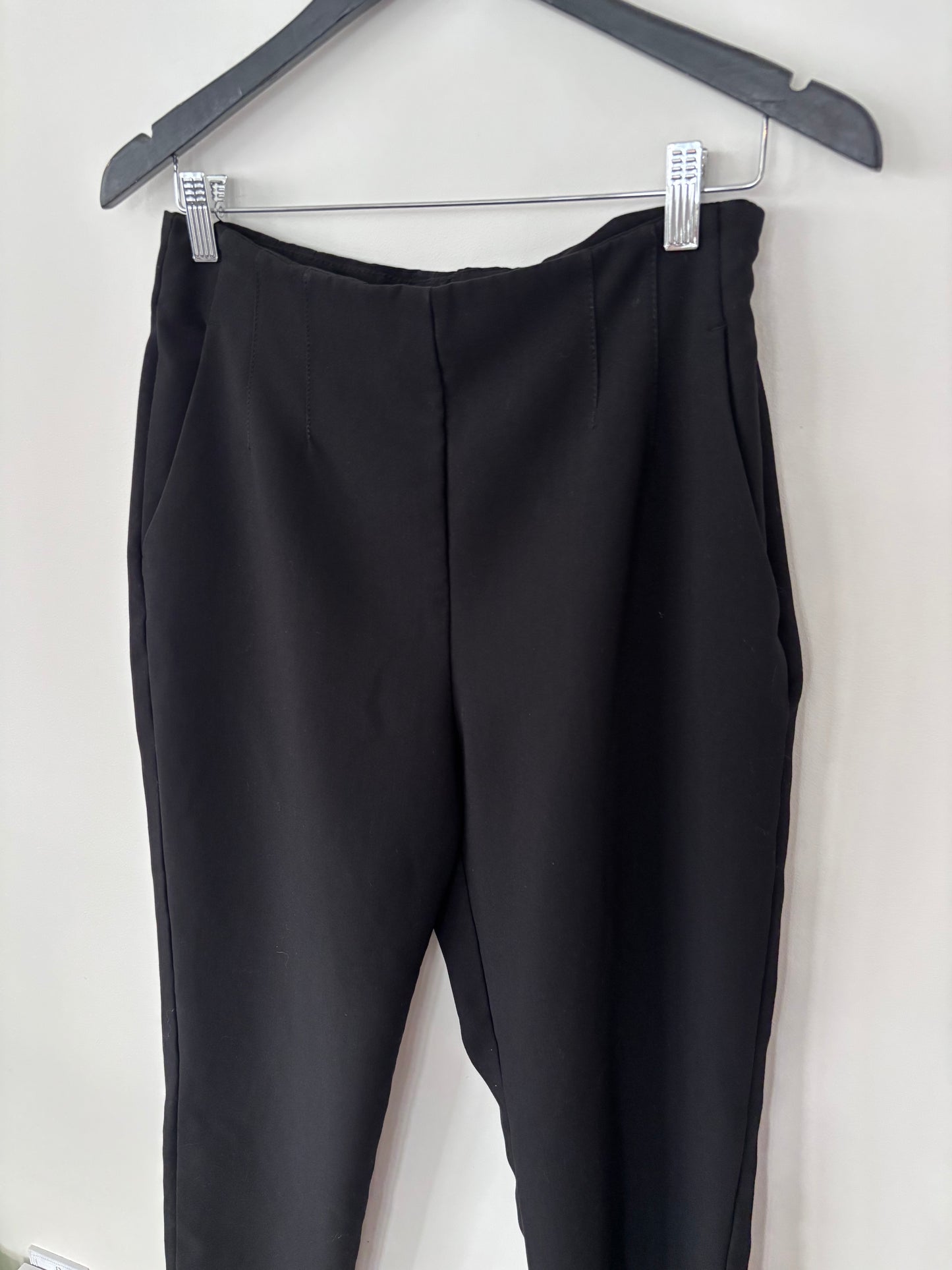 Dynamite Black High Rise Pleated Pants | Sz 8 (F80L9)